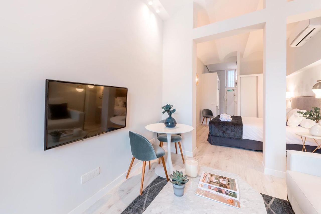 Genteel Home Plaza Mayor Madrid Bagian luar foto