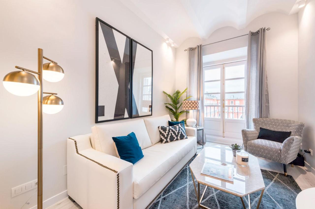Genteel Home Plaza Mayor Madrid Bagian luar foto