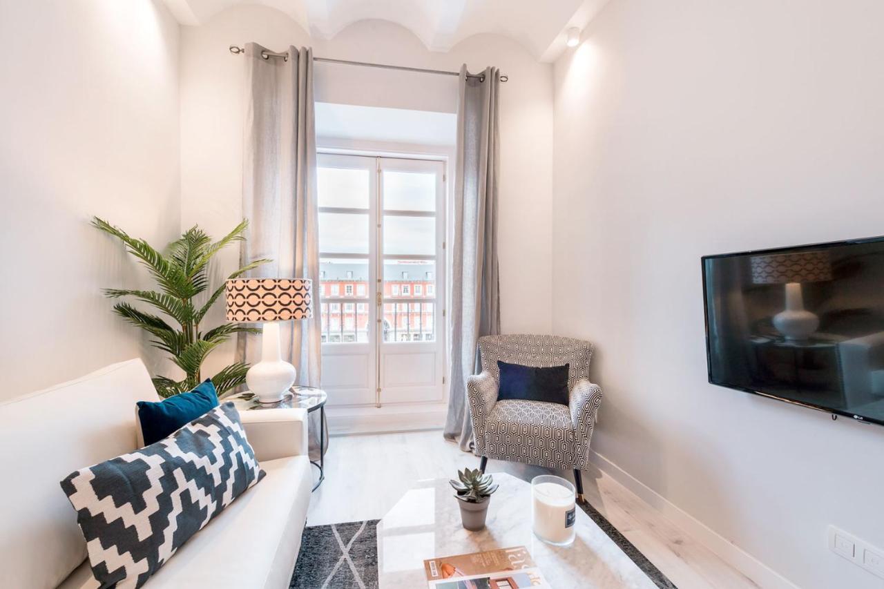 Genteel Home Plaza Mayor Madrid Bagian luar foto