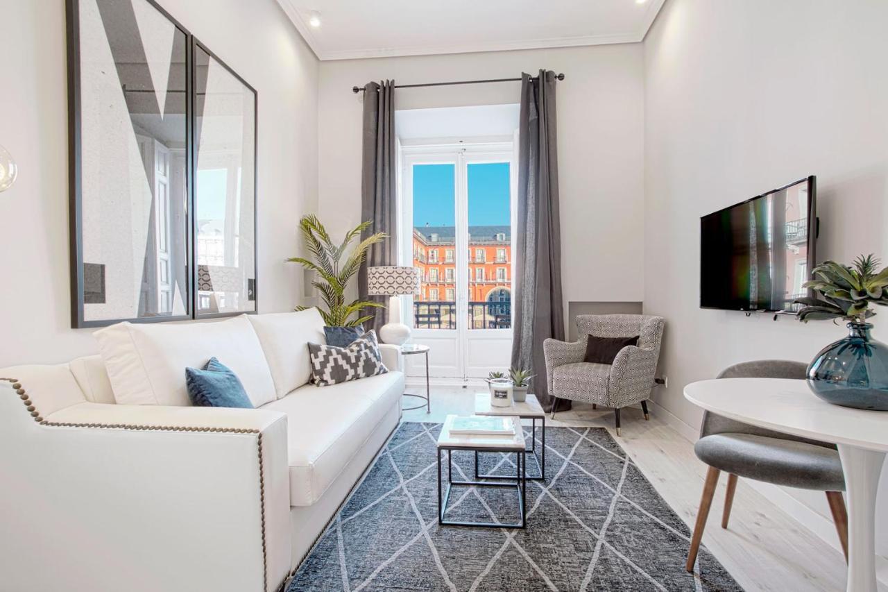 Genteel Home Plaza Mayor Madrid Bagian luar foto