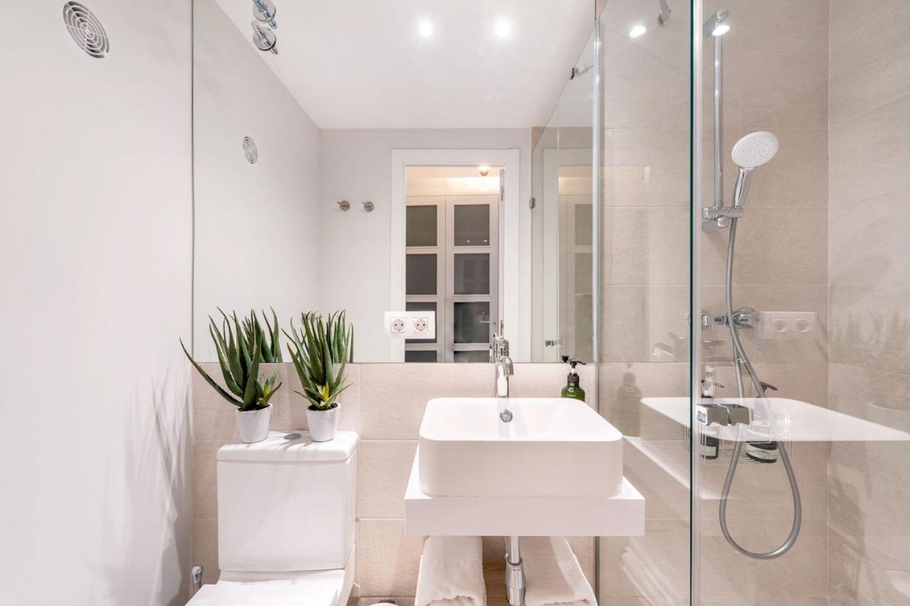 Genteel Home Plaza Mayor Madrid Bagian luar foto