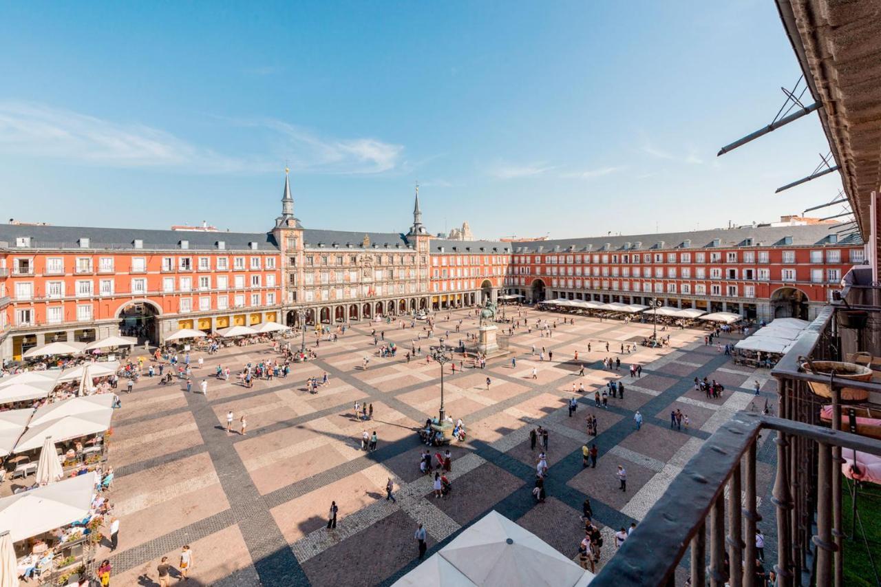 Genteel Home Plaza Mayor Madrid Bagian luar foto